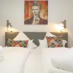 Midgard Appartement *